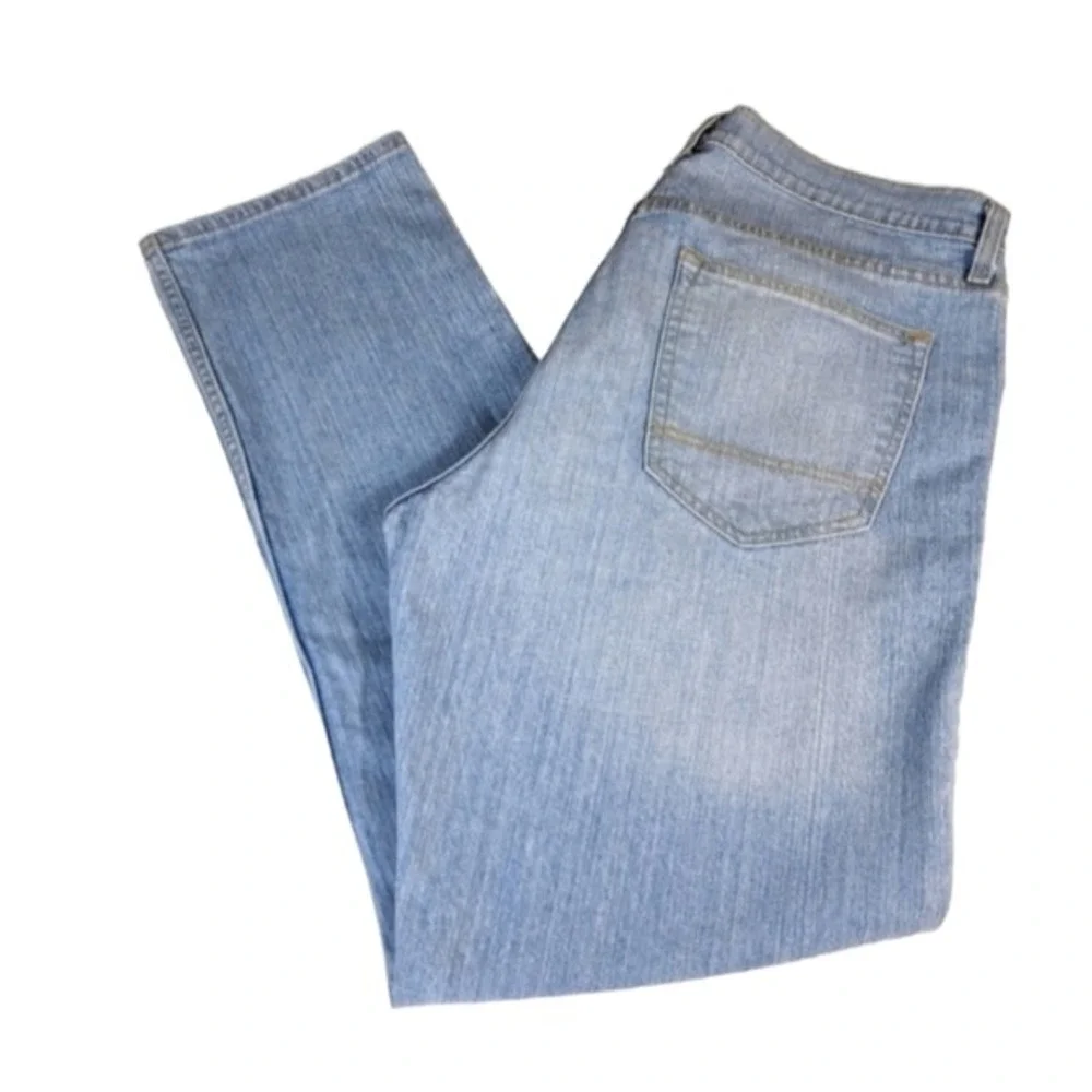 Arizona Jean Co. Flex Athletic Fit Men's Baby Blue Jeans Size 36 X 32